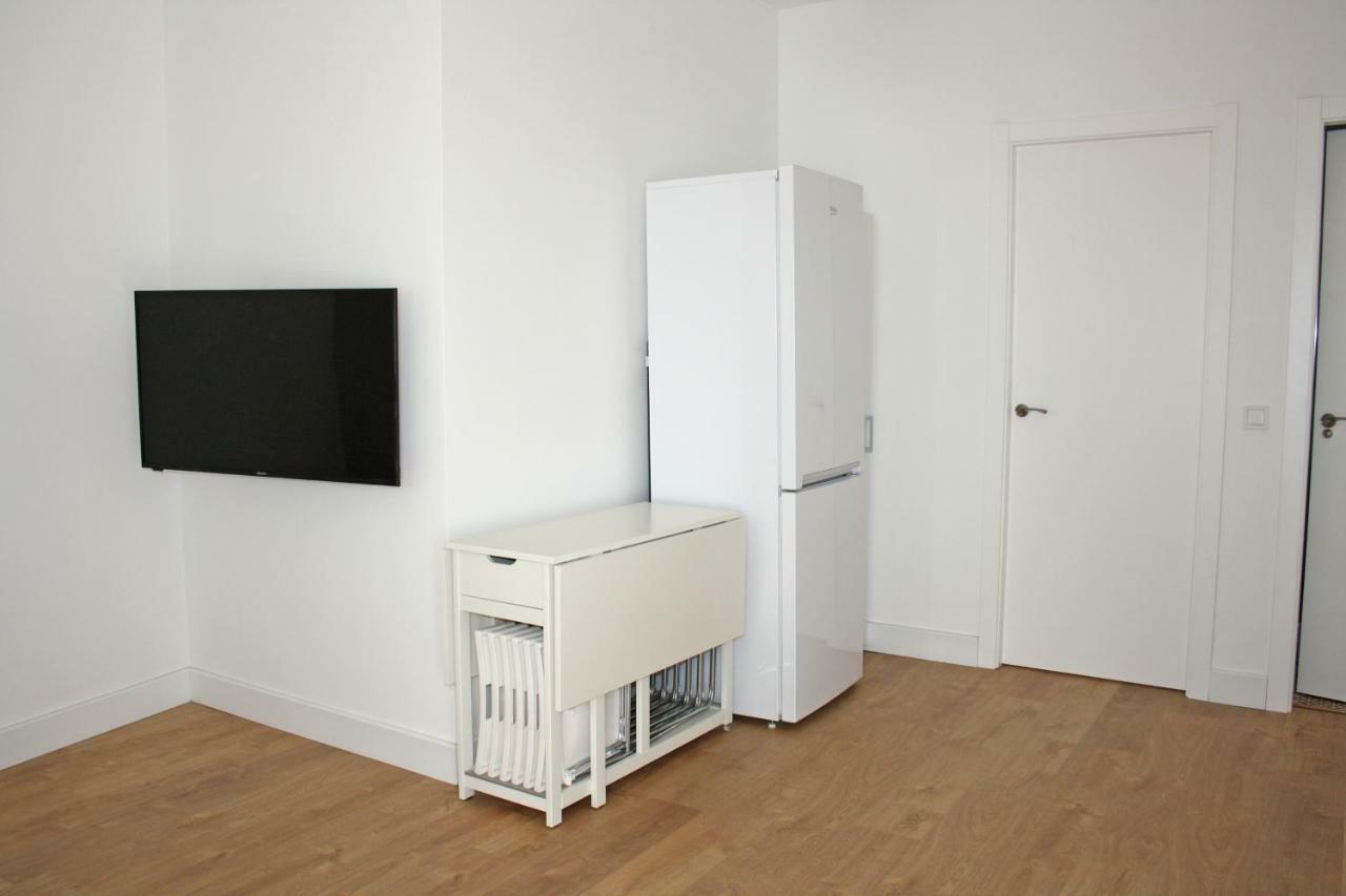 Apartamentos Angelita Plaza Beach Málaga Exteriör bild
